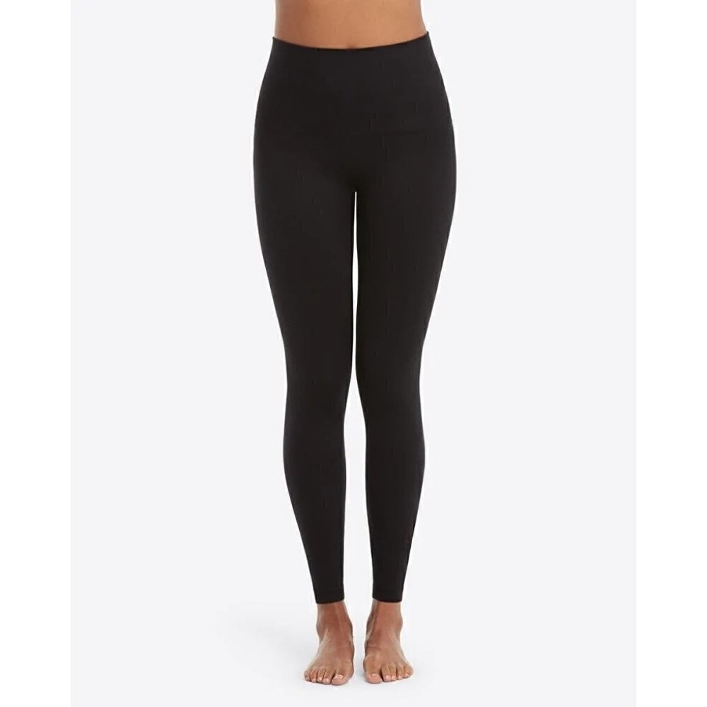 Spanx Black Look At Me Now Seamless Leggings L